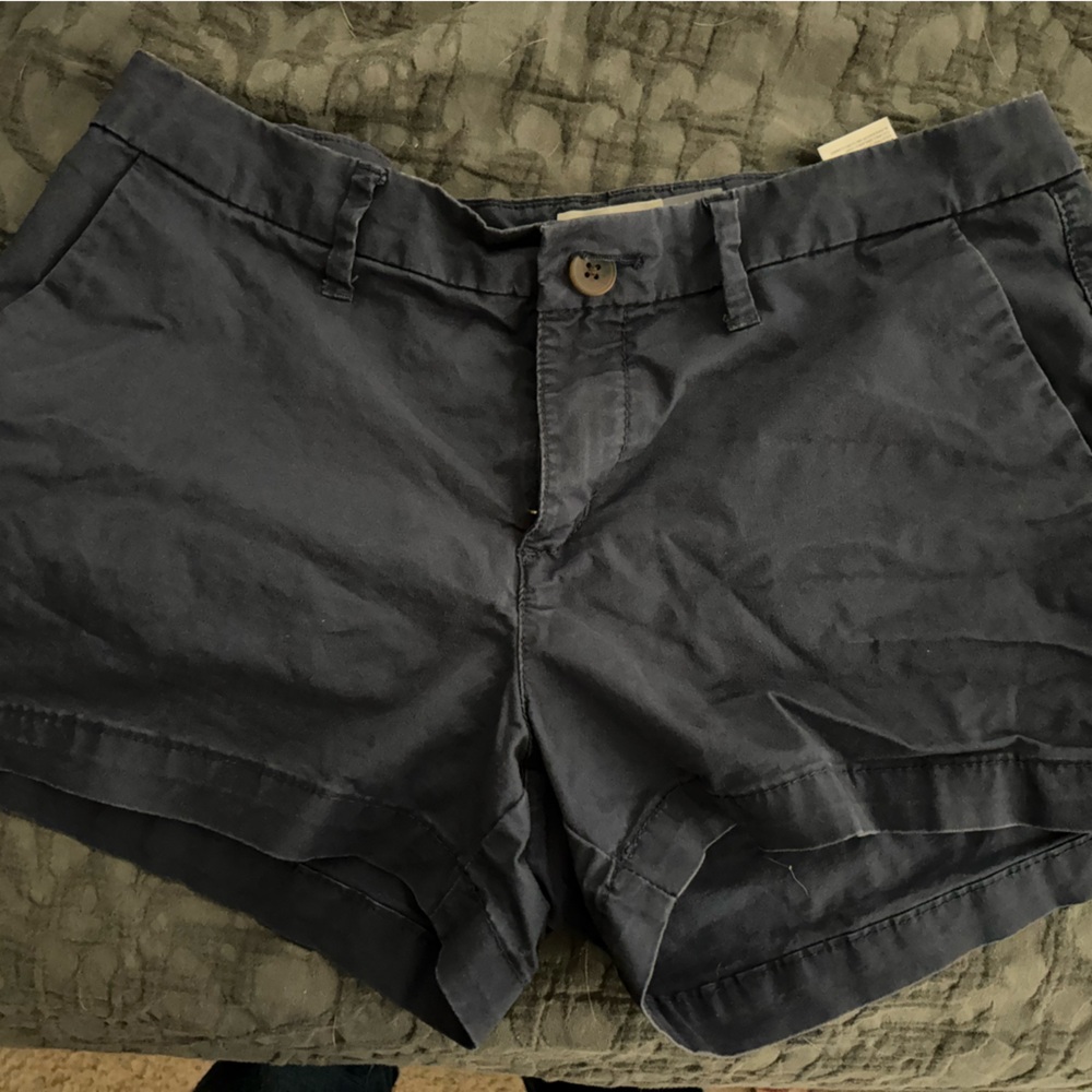 Old Navy Women's Dark Blue Cargo Chino Shorts 4